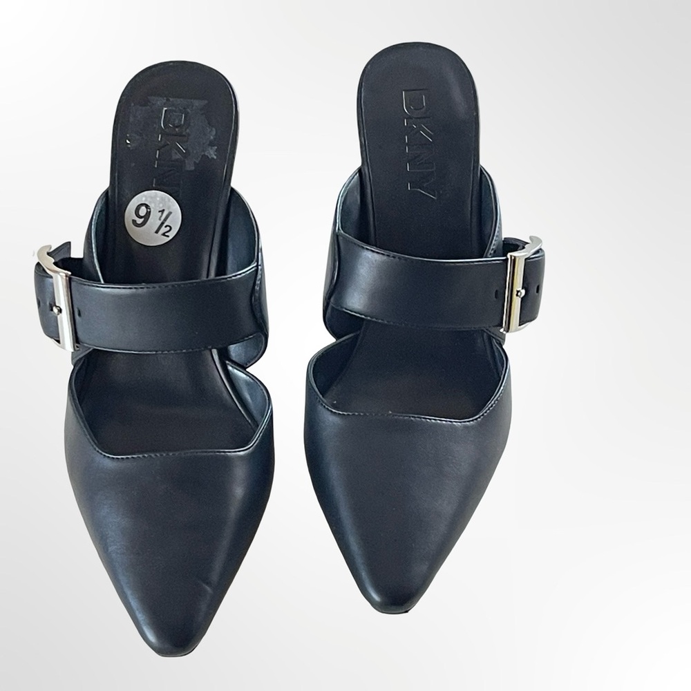 DKNY Black Pointed Buckle Mule Heels in 9.5 NWOT - Picture 2 of 7